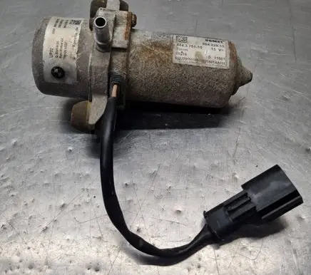 Vacuum pump