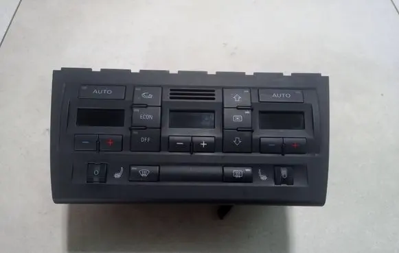 Audi A4 S4 B7 8E 8H Climate control unit 0569939 8E0820043BM
