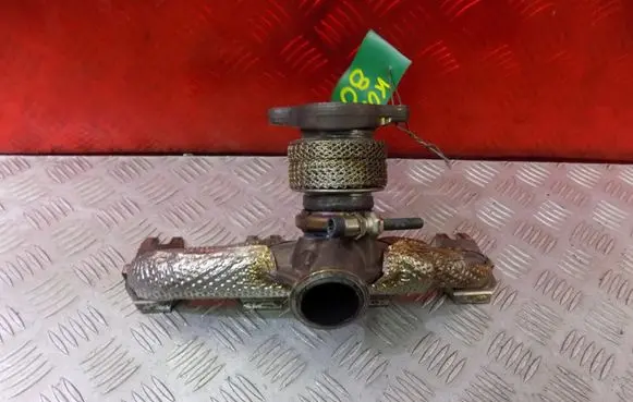Audi Q7 4M Exhaust manifold 057253034BR