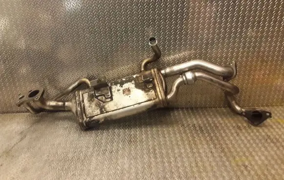 Mercedes-Benz E C207 W207 EGR valve cooler 6421401175 A6421401175