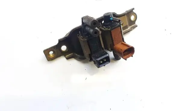 Mitsubishi Galant Turbo solenoid valve k5t48271 k5t48277