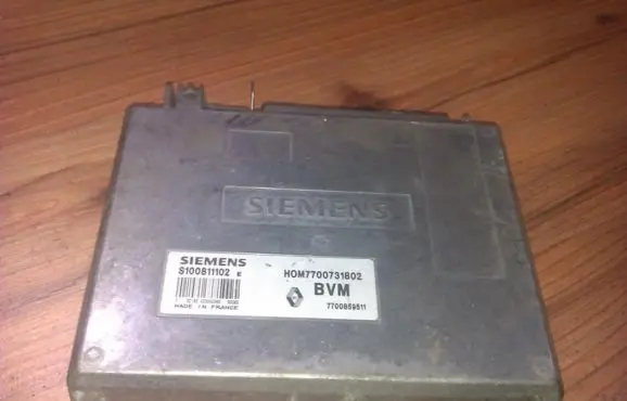 Renault 19 Engine control unit/module 7700731802 s10081112e