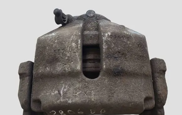 Volkswagen PASSAT B6 Front brake caliper