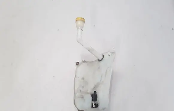 Renault Megane III Windshield washer fluid reservoir/tank 289100015R