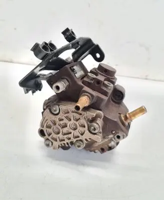 Opel Astra G Fuel injection high pressure pump 0445010102 9683703780