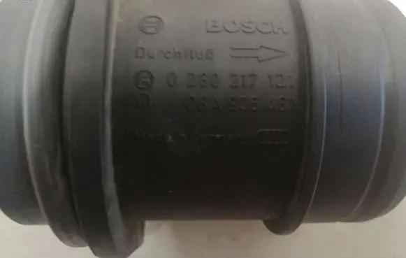 Audi A3 S3 8L Mass air flow meter 06A906461 0280217121