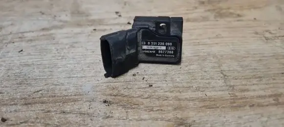 Volvo V70 Air pressure sensor 0261230090