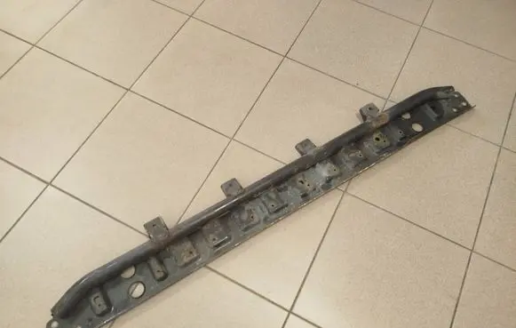 Land Rover Discovery Sport Bottom radiator support slam panel 