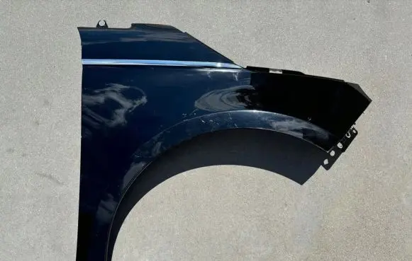 Fiat 500E Fender
