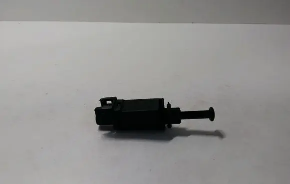 Volkswagen Golf III Brake pedal sensor switch 191945515