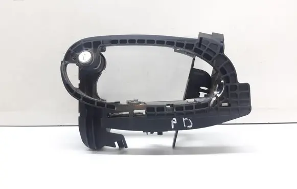 Front door exterior handle/bracket