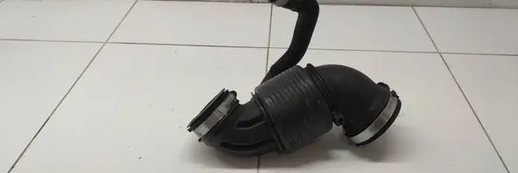Hyundai Tucson TL Air intake hose/pipe 28130D3150