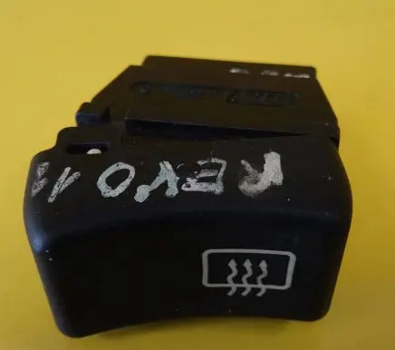 Renault 11 Windscreen/window heater switch