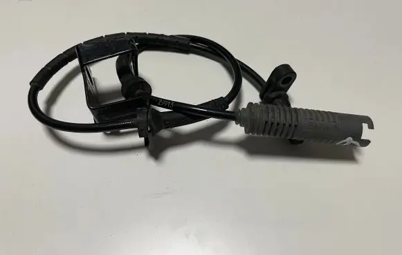 BMW 3 E92 E93 ABS brake wheel speed sensor 6742465