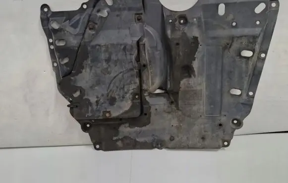 Mitsubishi ASX Engine splash shield/under tray