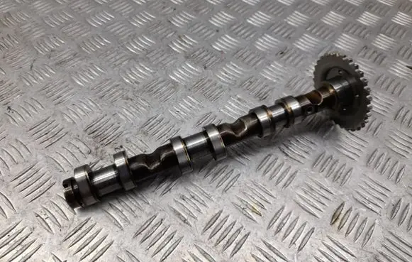 Audi A6 S6 C6 4F Camshaft 06E104A 06E109571B