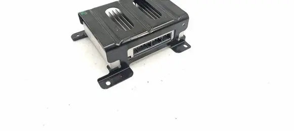 Jaguar XE Sound amplifier GX7319C164RE 2911787 H11S0400