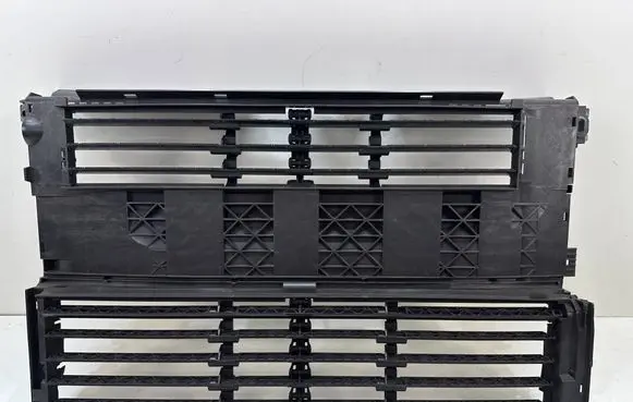 Peugeot 3008 II Intercooler air guide/duct channel 1129698XX