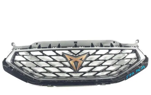 Seat Leon IV Front bumper upper radiator grill