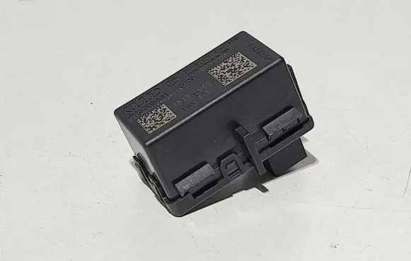 Audi A6 C7 Other control units/modules 4H0909131