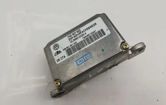 Volkswagen Touareg I ESP acceleration yaw rate sensor 7H0907652