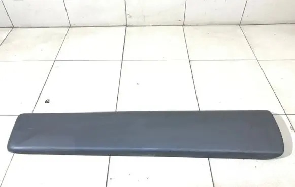 Opel Vivaro Front door trim (molding) 8200036088 91165346