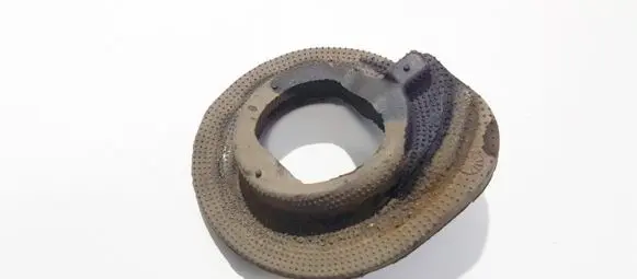 Nissan Qashqai Front coil spring rubber mount 55032jd00a