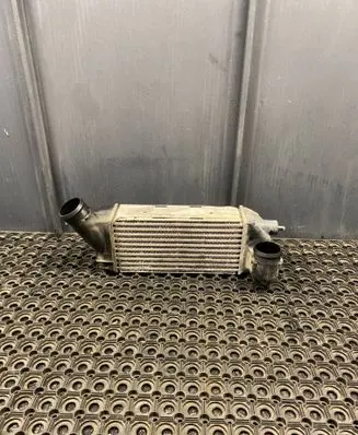 Citroen C4 Grand Picasso Intercooler radiator 9656525880