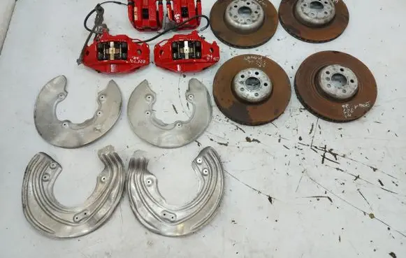 BMW 4 G22 G23 G24 G26 Front brake disc
