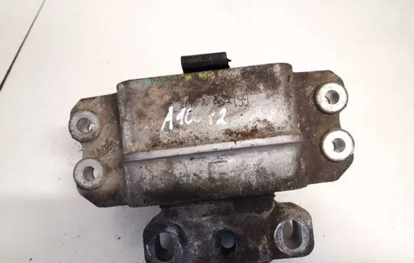 Volkswagen Golf V Engine mount bracket 1k0199555