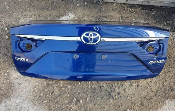 Toyota Avensis T270 Truck tailgate 