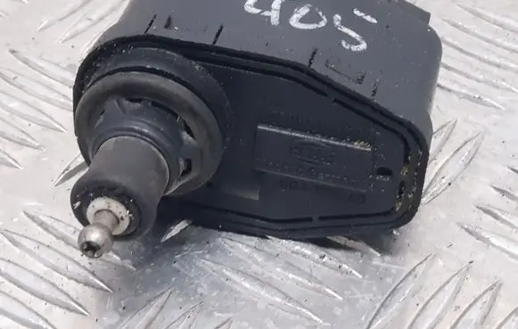 Volkswagen Transporter - Caravelle T4 Headlight level adjustment motor 165941295