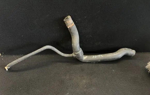 Audi A3 S3 8L Engine coolant pipe/hose 4A0121101