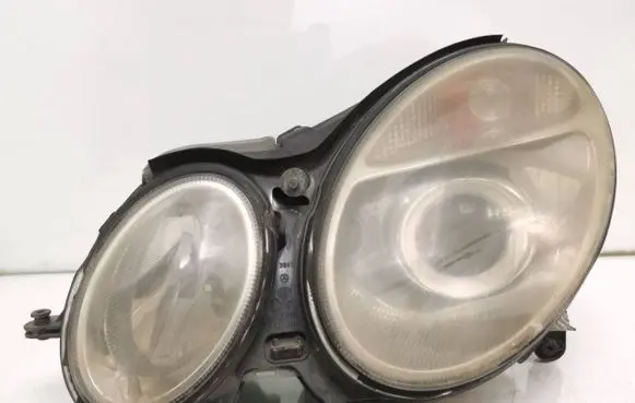 Mercedes-Benz E W211 Headlight/headlamp 5DV008290 5DF008279 A0028202426
