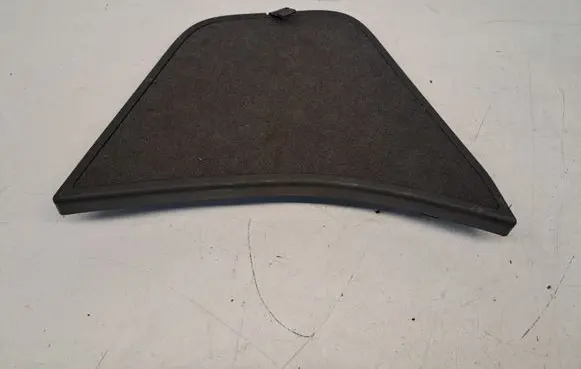 Toyota Prius (NHW20) Fuel tank cap trim 5841847010