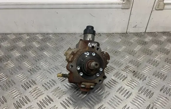 Ford Fiesta Fuel injection high pressure pump 9683703780A 0445010102