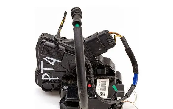 Hyundai i30 Rear door lock 81420A6000