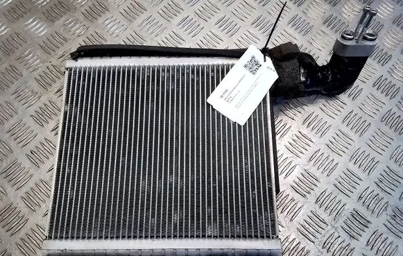 Air conditioning (A/C) radiator (interior)