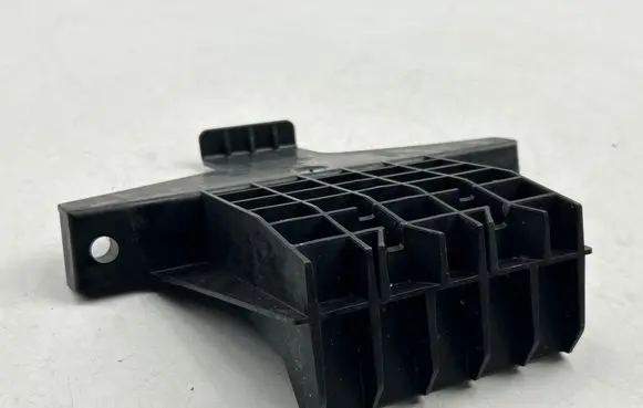 Jeep Grand Cherokee WL Battery bracket 68430924AB 55911