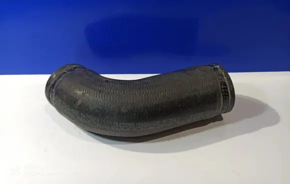 Volvo S60 Intercooler hose/pipe 31319688 31422095