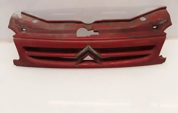 Citroen Berlingo Front bumper upper radiator grill