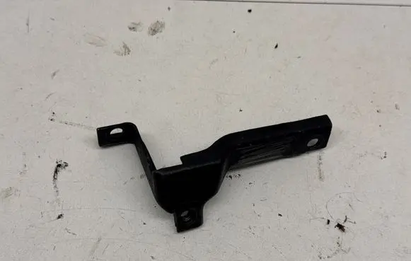 Audi A6 S6 C6 4F Fuel pump bracket 059130180B
