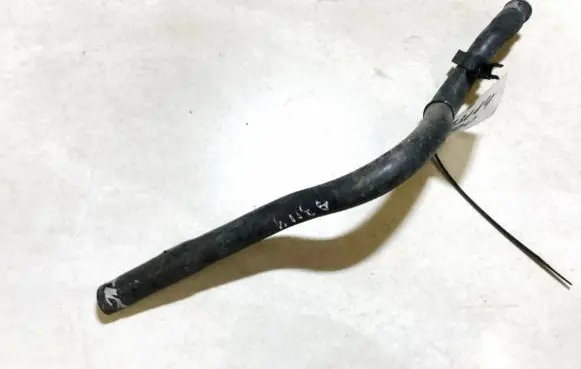 Nissan Almera Tino Engine coolant pipe/hose