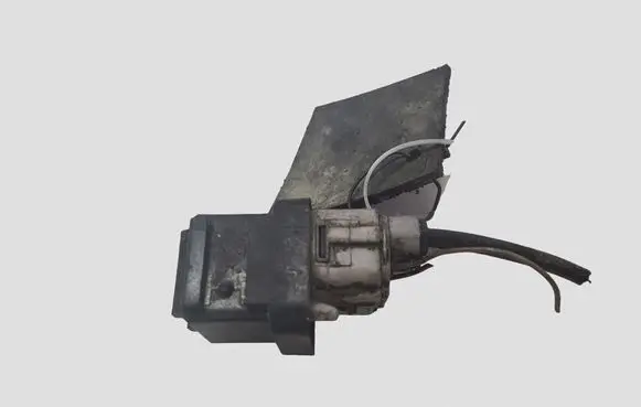 Toyota Avensis T250 Glow plug pre-heat relay 2861067010