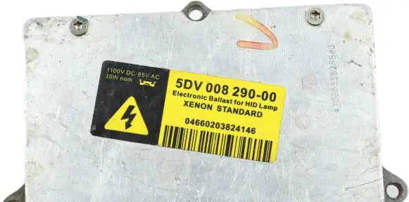 Mercedes-Benz E W211 Headlight ballast module Xenon 5DV00829000