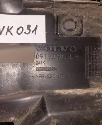 Volvo V70 Front bumper mounting bracket 09190303 2419