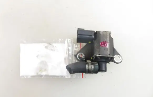 Nissan Versa Valve vacuum K5T46695