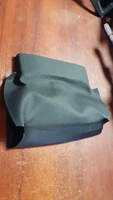 Steering wheel column trim