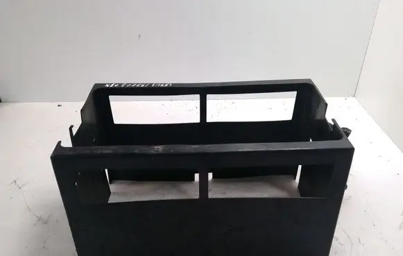 Lexus IS 220D-250-350 Battery box tray 