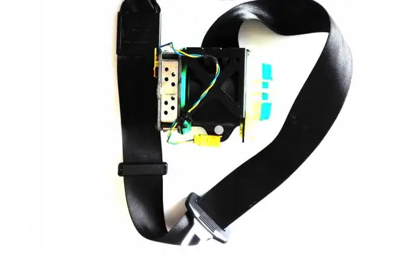 Audi TT TTS Mk2 Front seatbelt 8J7857706D